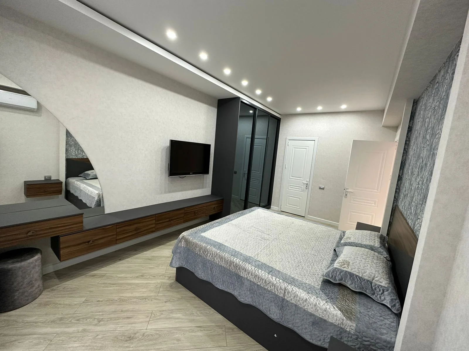 Kirayə 3 otaqlı Mənzil 101 m² Yasamal r. Nizami m. – şəkil 5