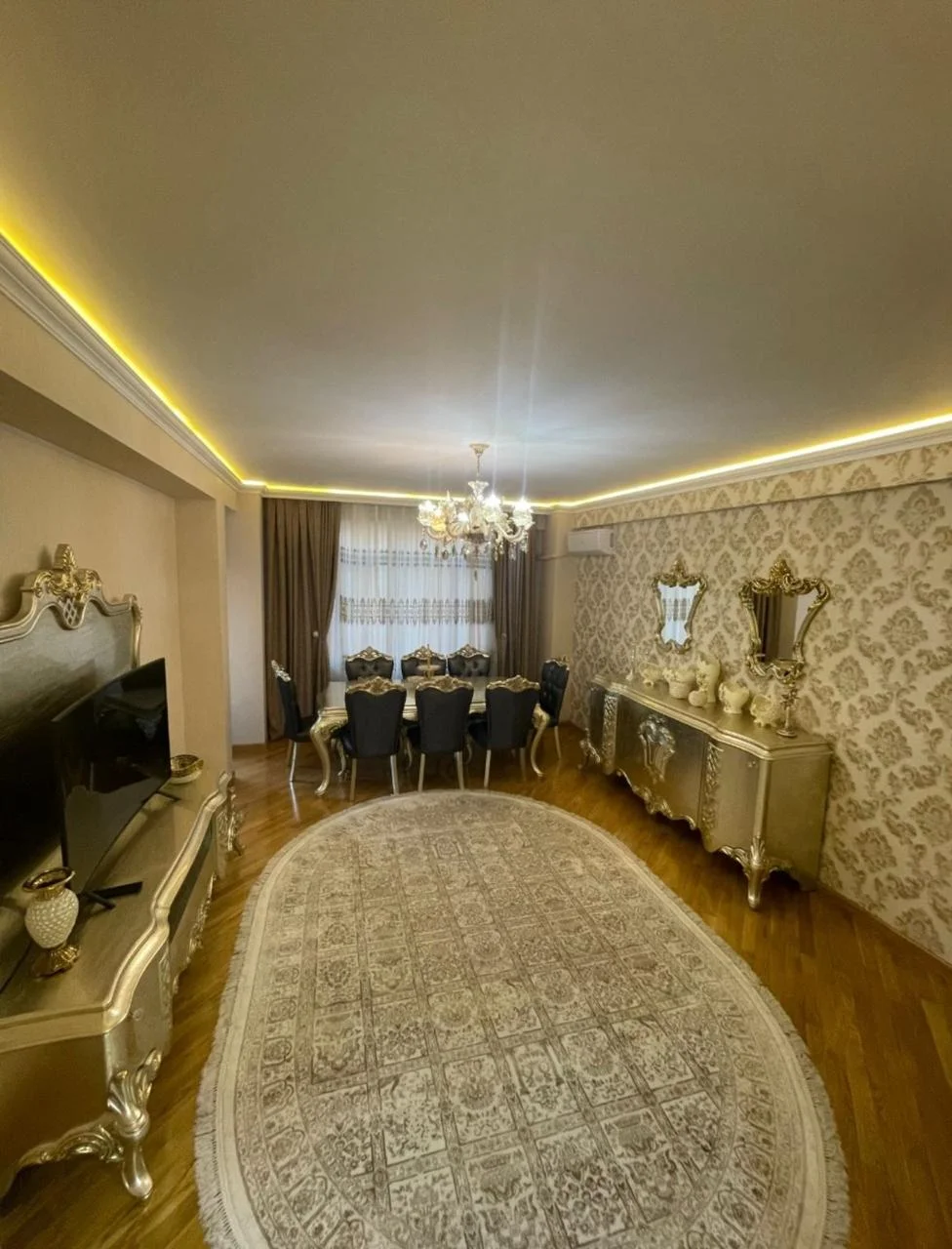 Kirayə 3 otaqlı Mənzil 100 m² Xətai r.