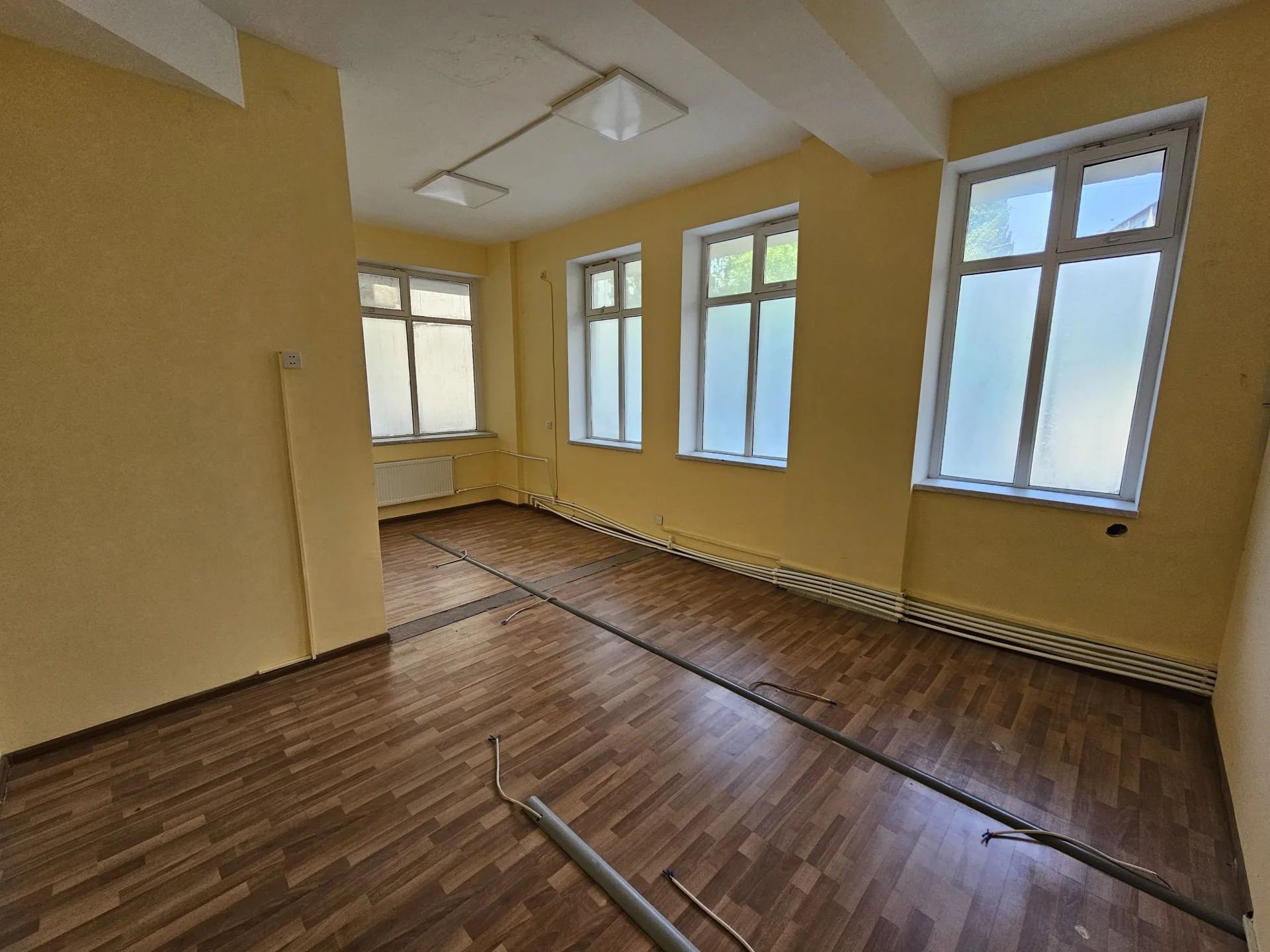 Kirayə Obyekt 200 m² Nəsimi r. 3-cü mikrorayon q. Memar Əcəmi m. – şəkil 9