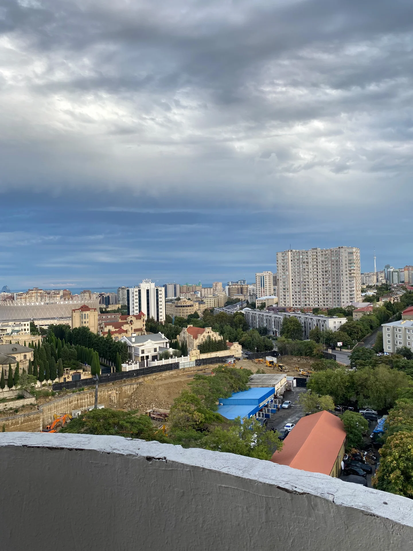 Satılır 3 otaqlı Mənzil 123 m² Nəsimi r. 8 Noyabr m. – şəkil 1