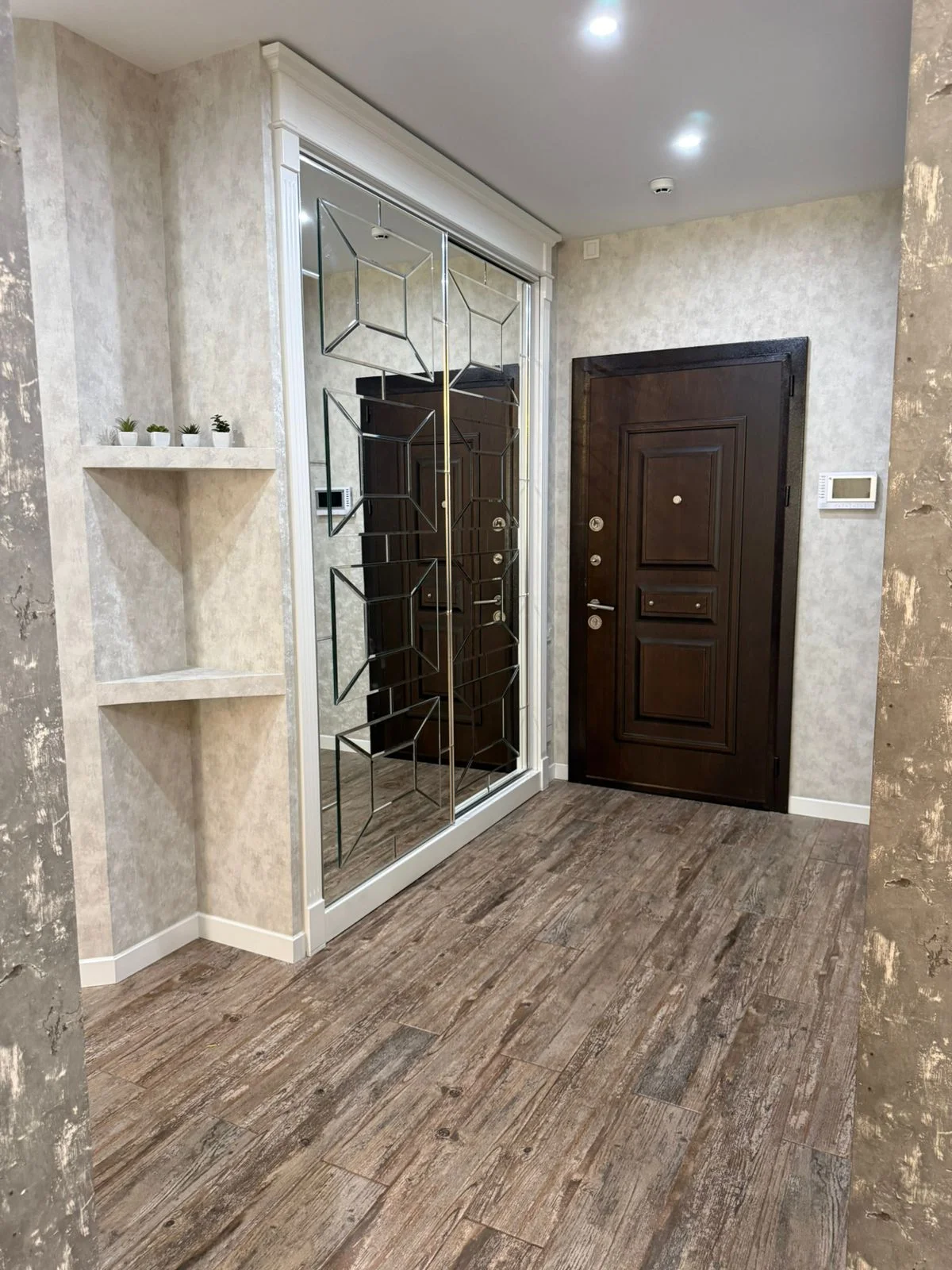 Kirayə 2 otaqlı Mənzil 74 m² Nərimanov r.