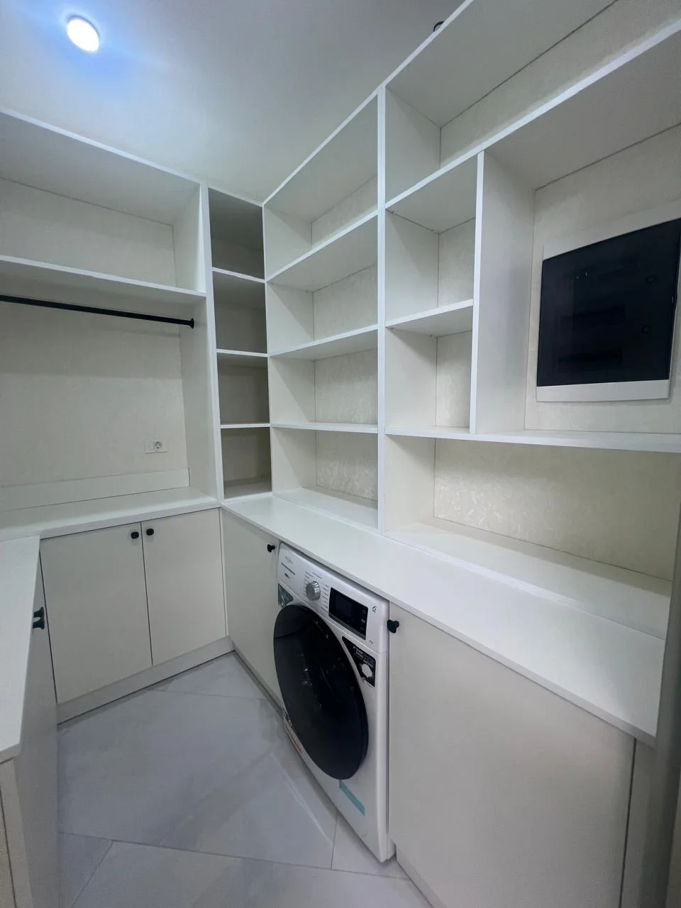 Satılır 4 otaqlı Mənzil 186 m² Nəsimi r. 28 May m. – şəkil 13