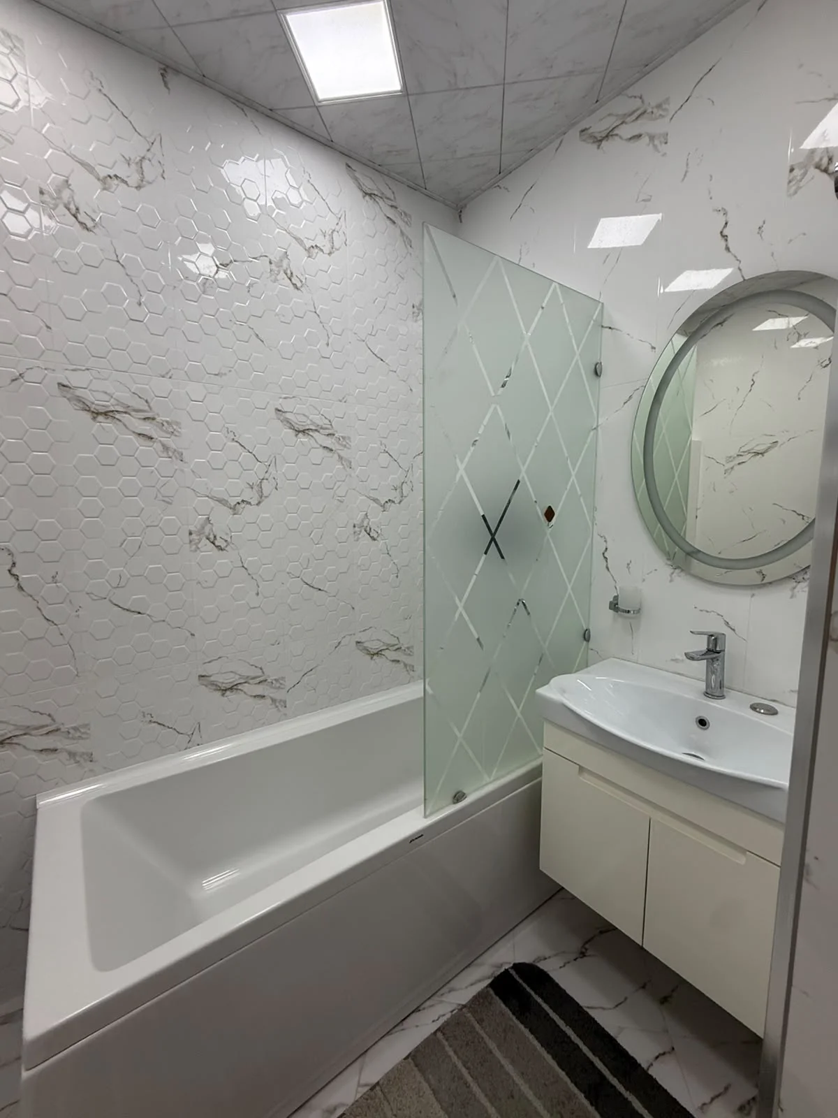 Kirayə 3 otaqlı Mənzil 97 m² Xətai r.