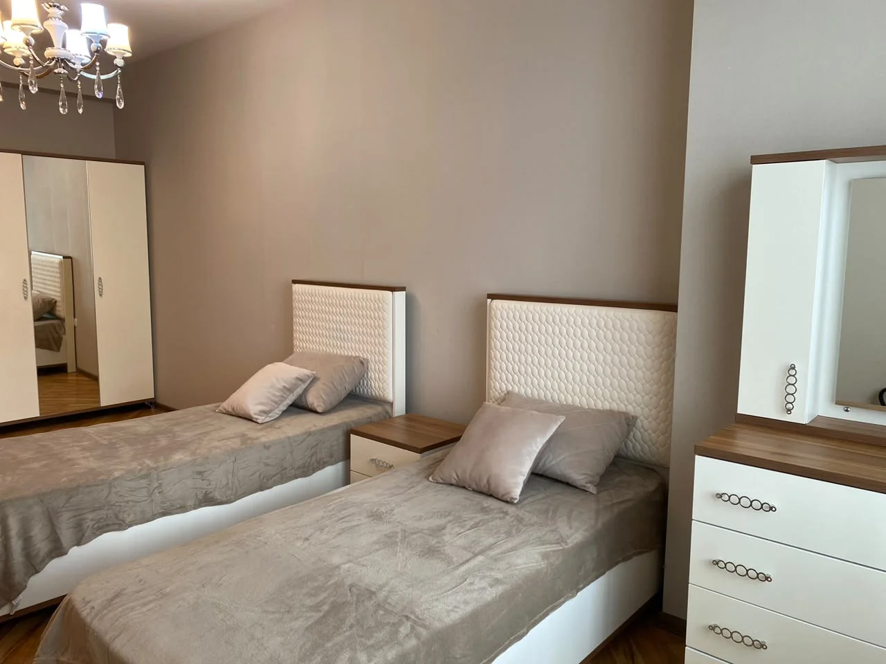 For rent 4-room Apartment 180 m² Yasamal dist. Nizami metro – şəkil 12