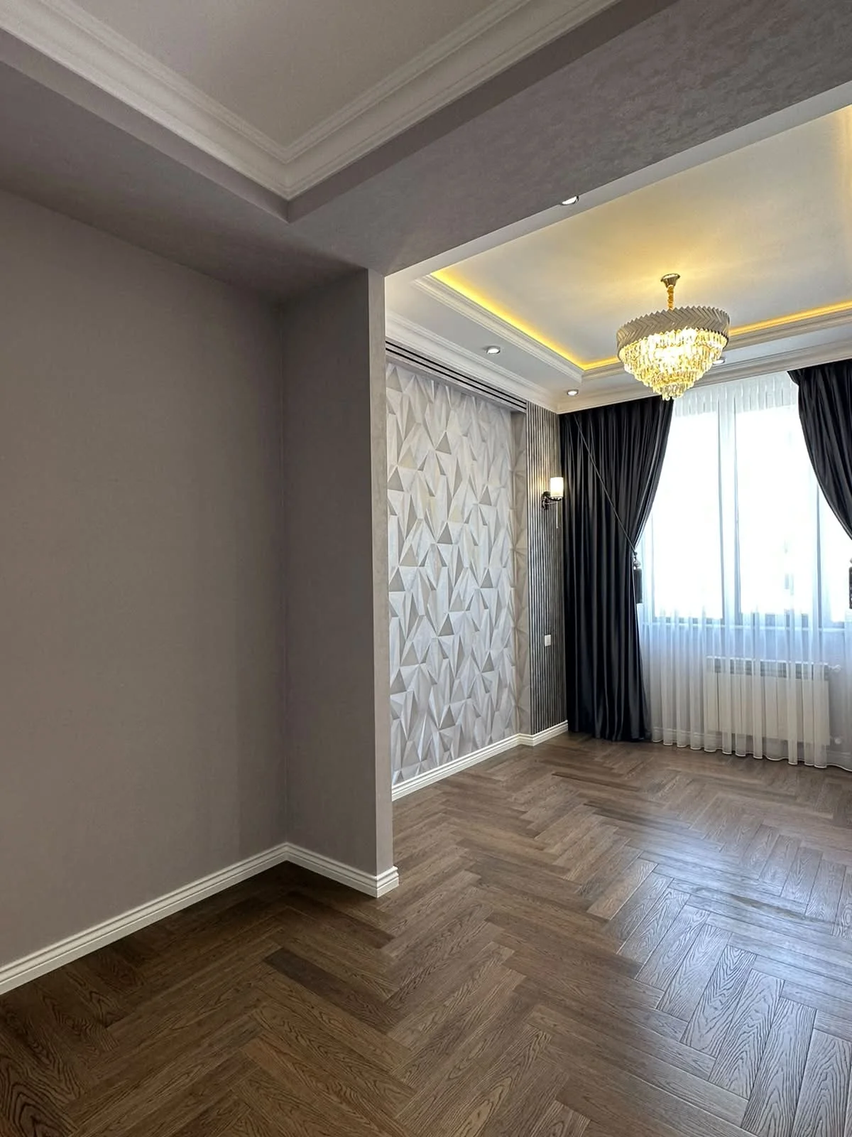 Satılır 4 otaqlı Mənzil 160 m² Xətai r.
