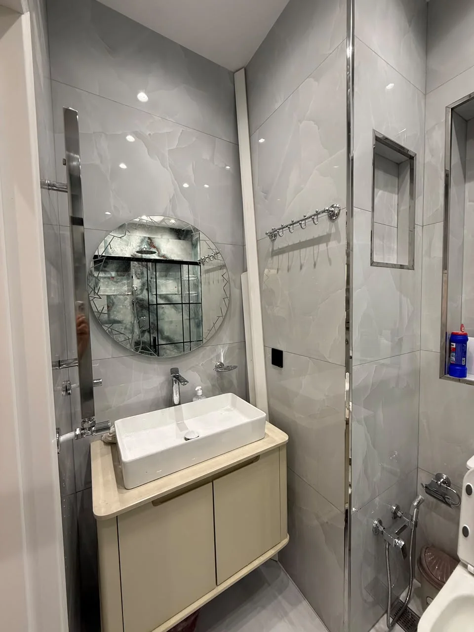 Kirayə 2 otaqlı Mənzil 55 m² Nəsimi r.