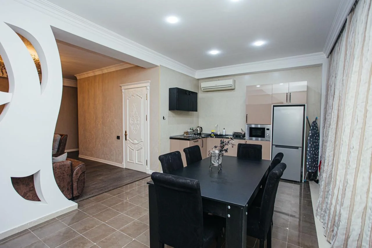 Kirayə 3 otaqlı Mənzil 167 m² Nizami r. – şəkil 9