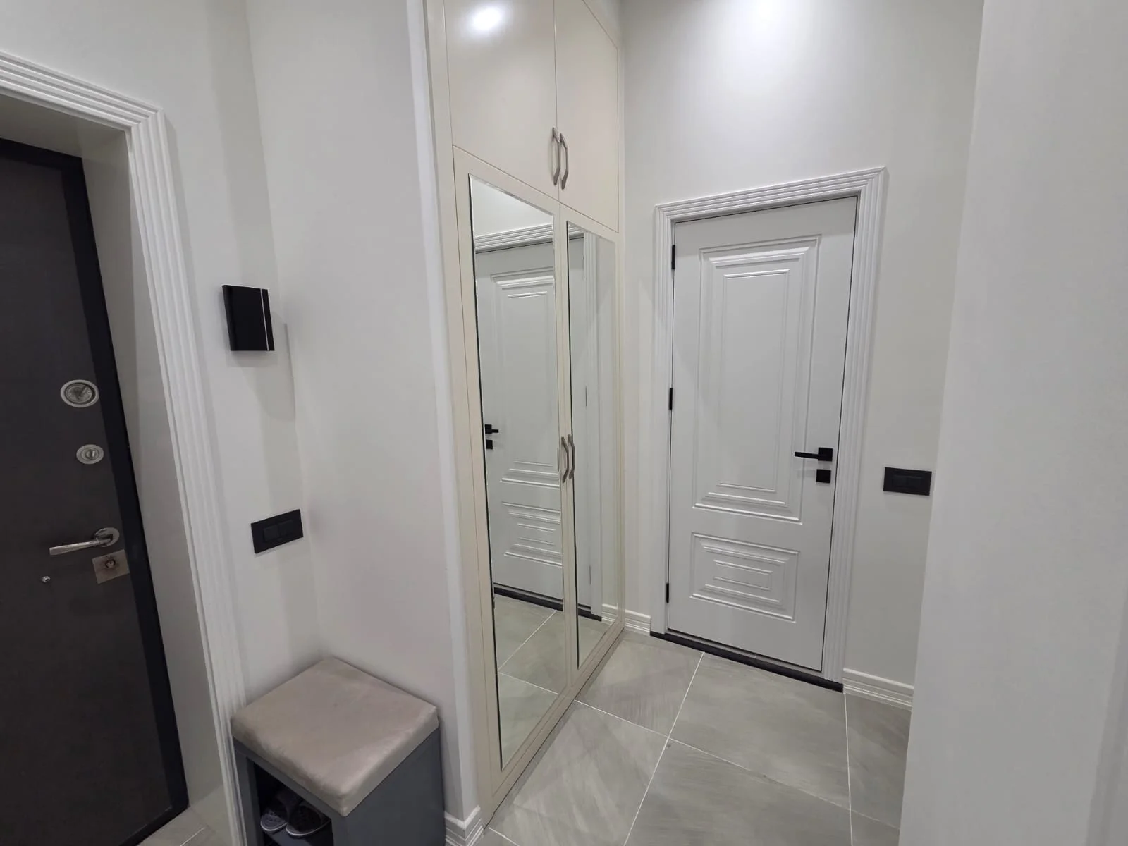 Kirayə 2 otaqlı Mənzil 55 m² Nəsimi r.