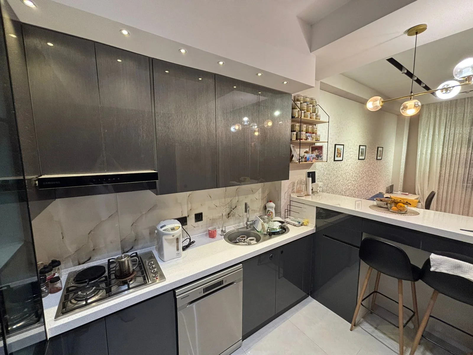 Kirayə 2 otaqlı Mənzil 60 m² Nərimanov r. – şəkil 9