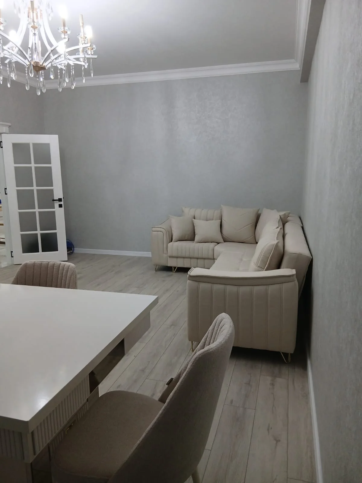 Kirayə 3 otaqlı Mənzil 140 m² Nərimanov r. Nərimanov m. – şəkil 1