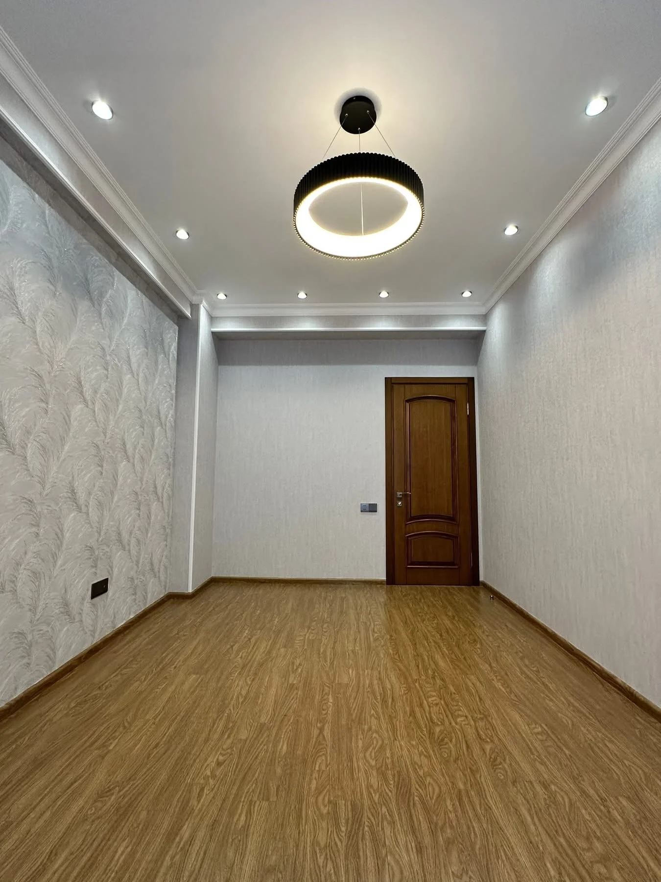 Satılır 3 otaqlı Mənzil 136 m² Suraxanı r.
