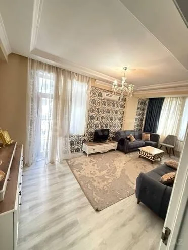 Kirayə 2 otaqlı Mənzil 80 m² Yasamal r. Yeni Yasamal q. İnşaatçılar m. – şəkil 1