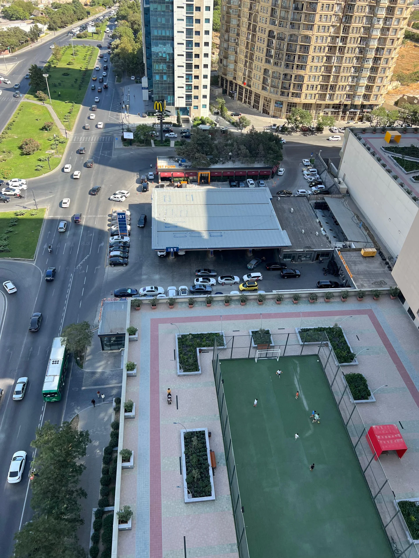 For rent 4-room Apartment 178 m² Yasamal dist. – şəkil 12