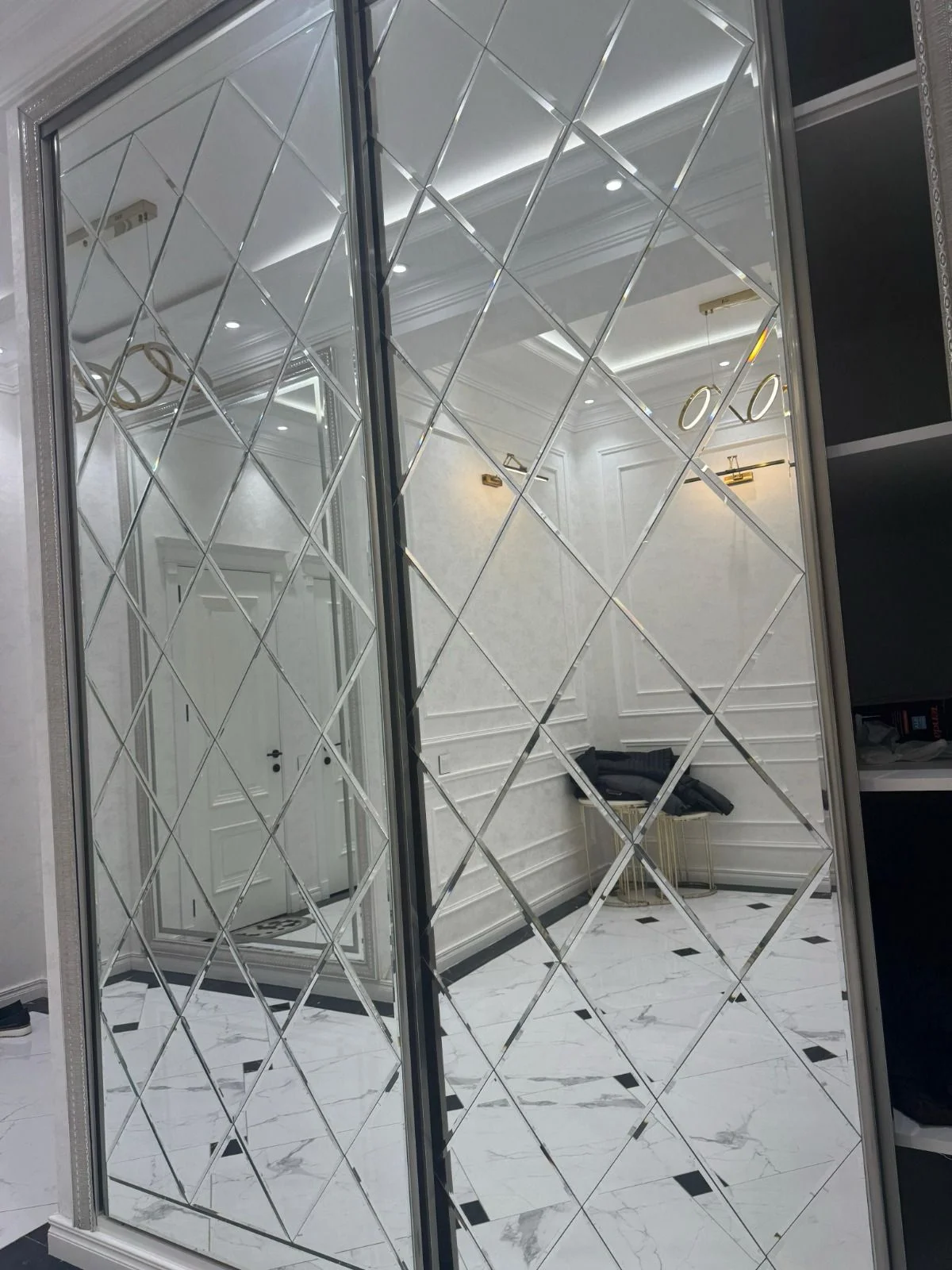 Kirayə 3 otaqlı Mənzil 125 m² Nəsimi r.