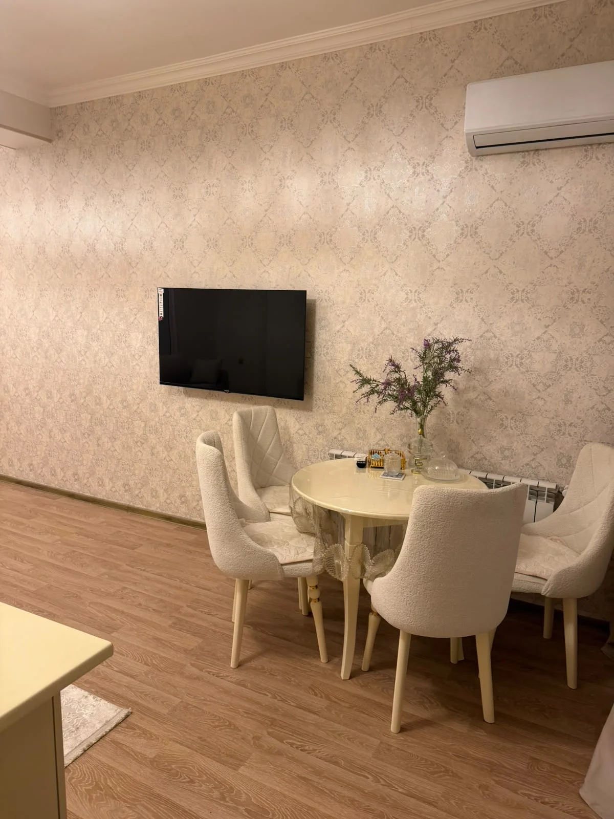 Kirayə 2 otaqlı Mənzil 68 m² Nəsimi r. 28 May m. – şəkil 1