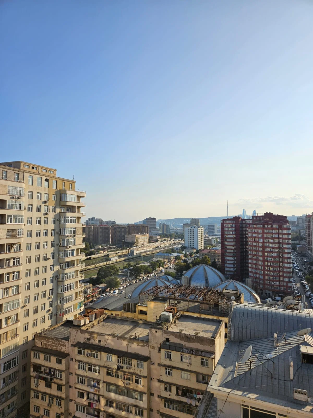 Kirayə 3 otaqlı Mənzil 130 m² Nərimanov r. – şəkil 17