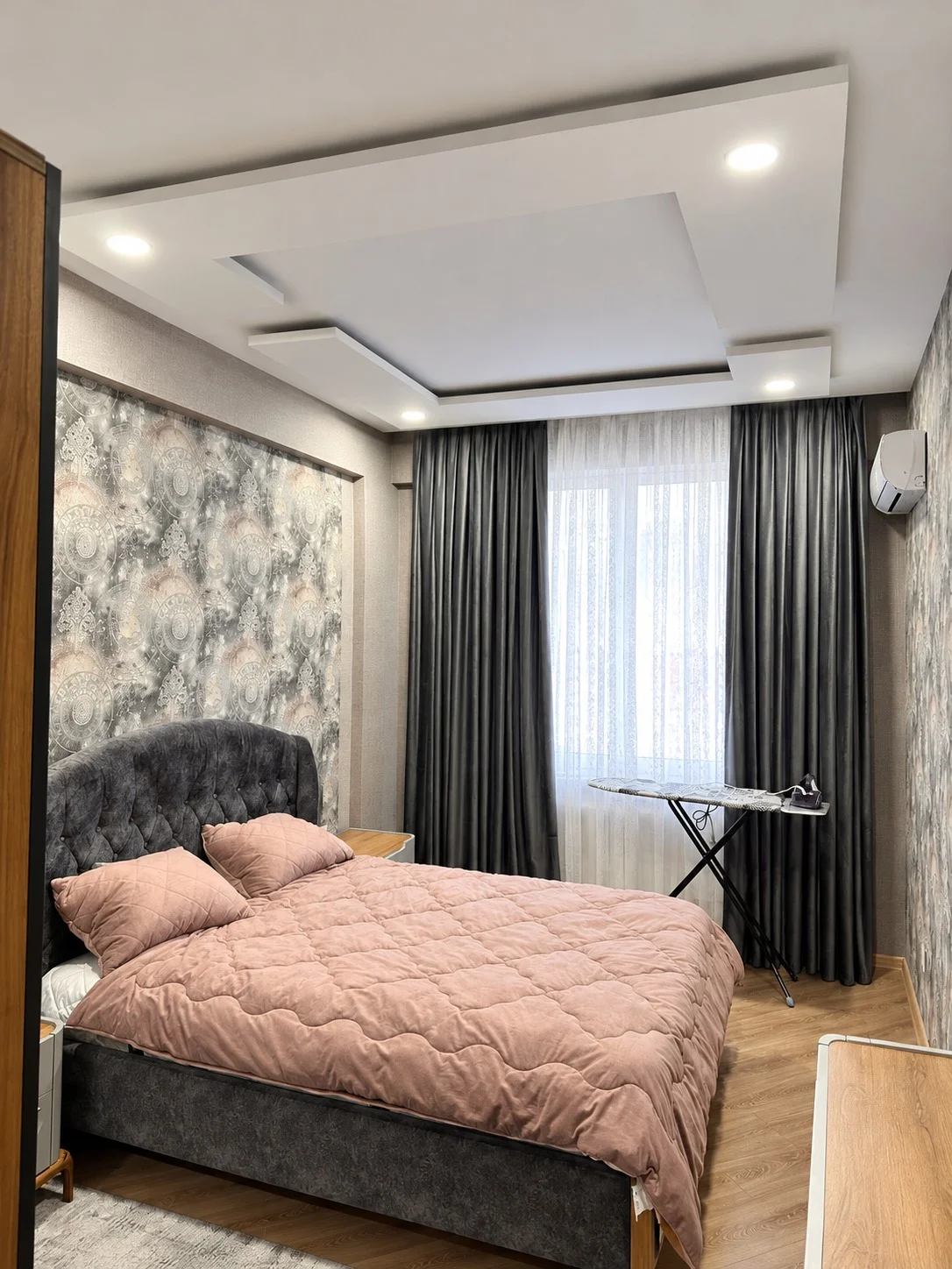 Kirayə 2 otaqlı Mənzil 90 m² Nərimanov r. – şəkil 1