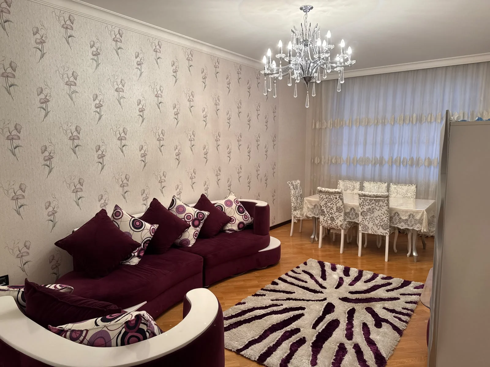 For rent 3-room Apartment 137 m² Nəsimi dist. – şəkil 1