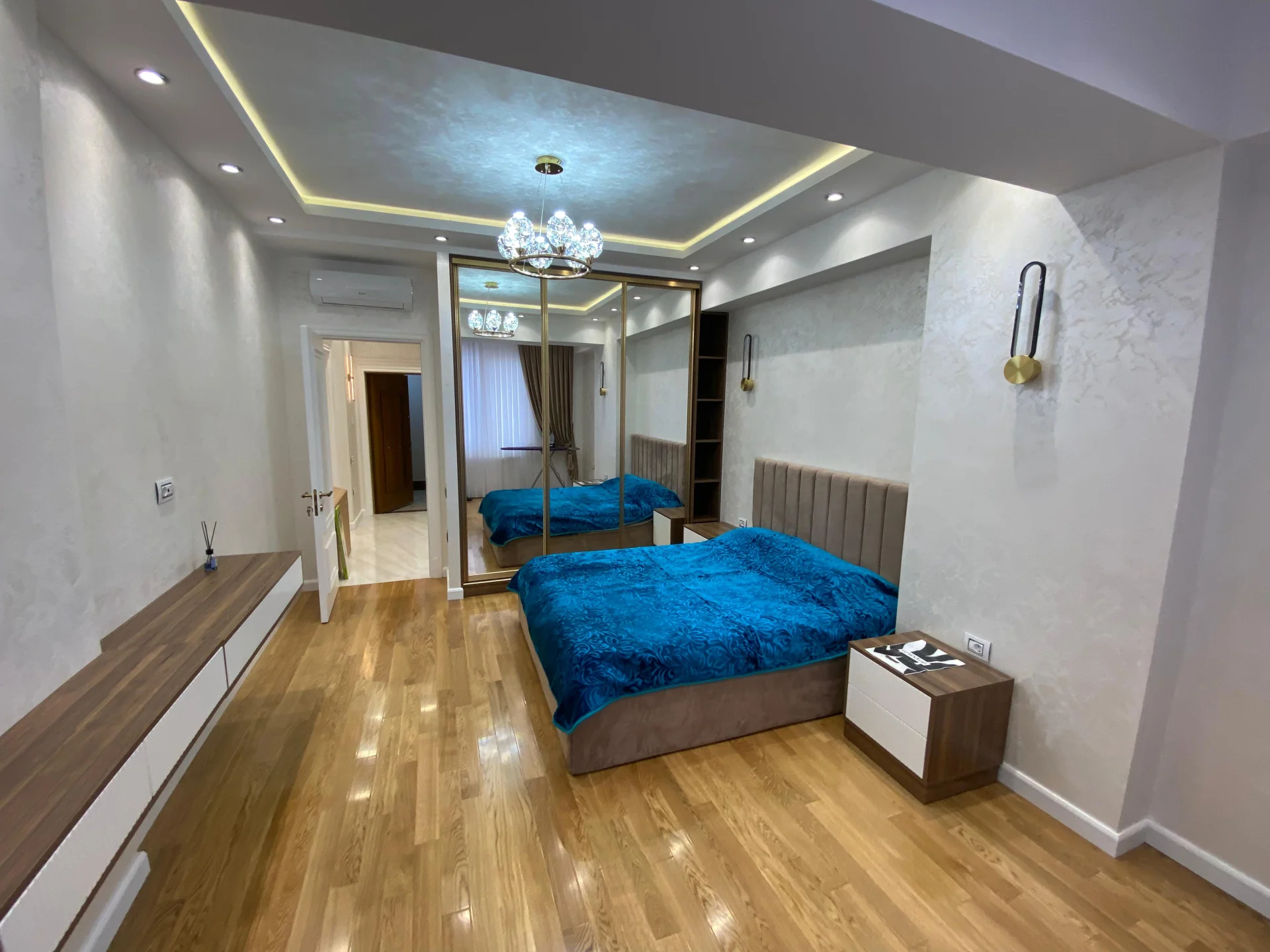 Kirayə 2 otaqlı Mənzil 65 m² Nərimanov r. – şəkil 2