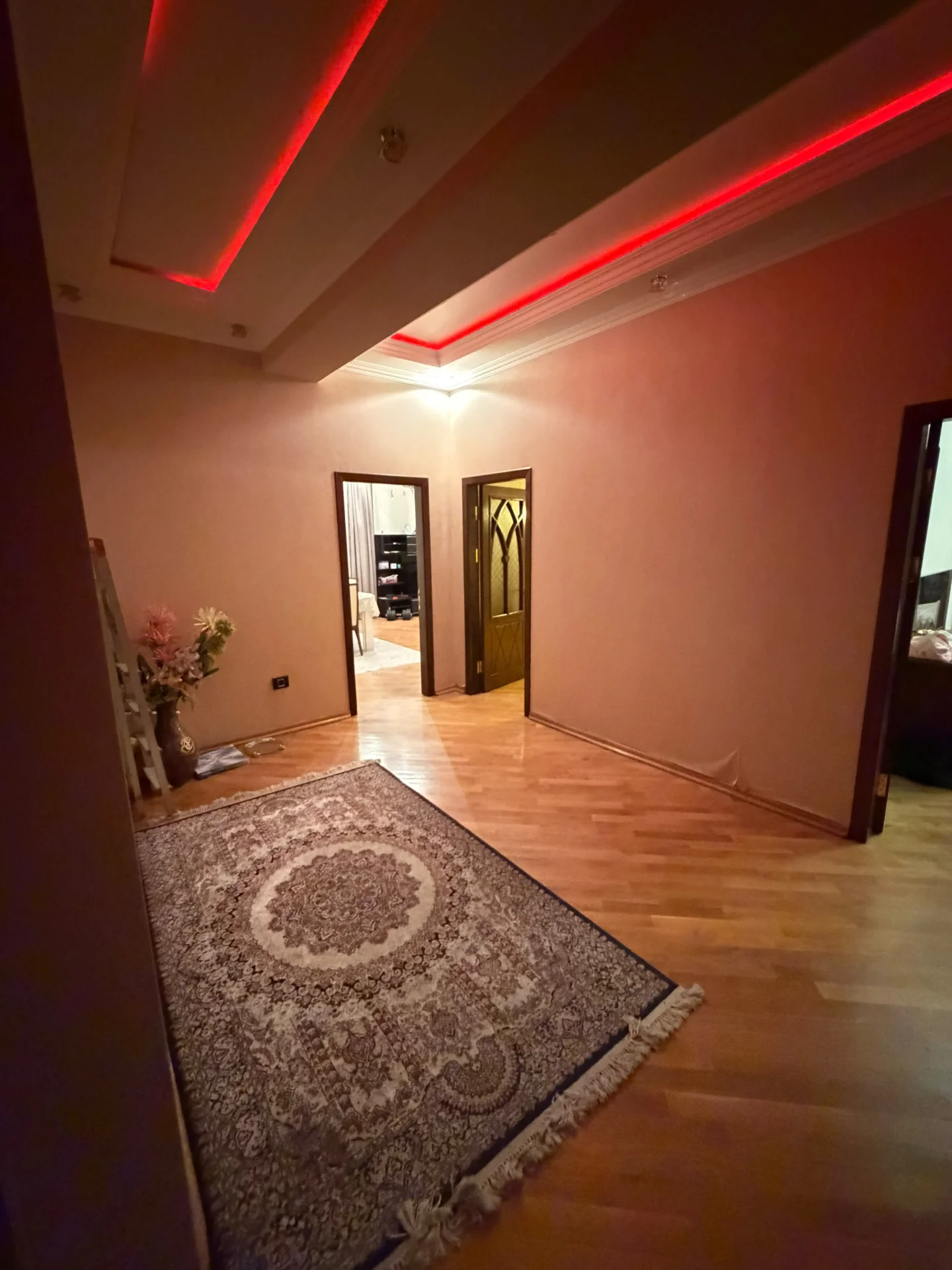Kirayə 3 otaqlı Mənzil 100 m² Binəqədi r.