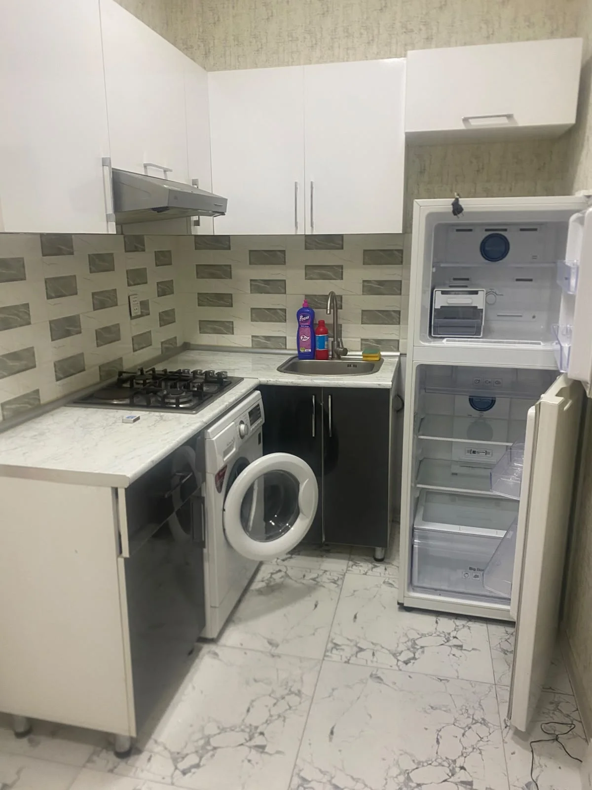 Kirayə 2 otaqlı Mənzil 70 m² Yasamal r. İnşaatçılar m. – şəkil 9