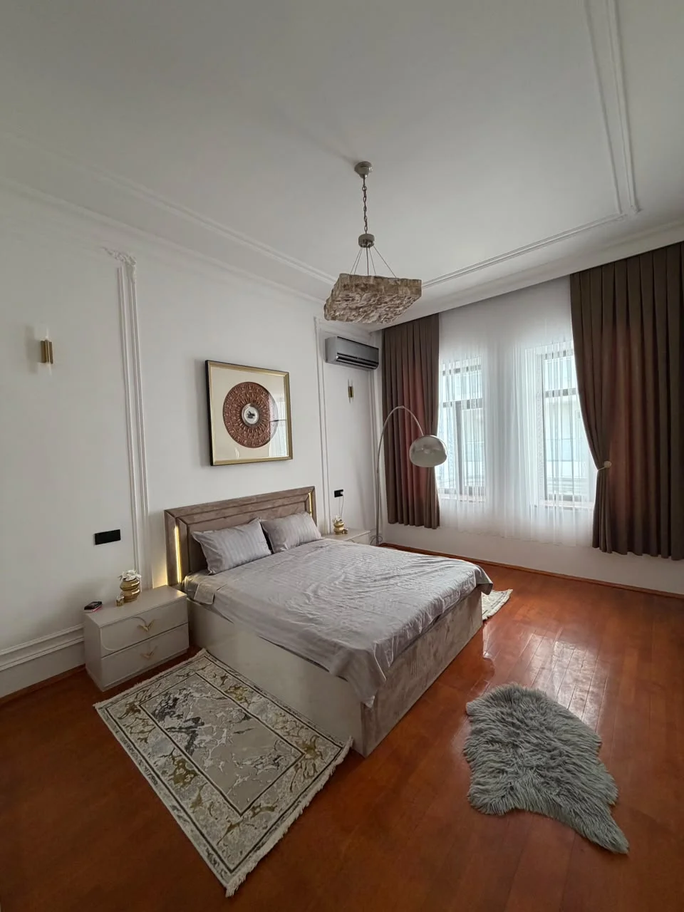 Kirayə 3 otaqlı Mənzil 140 m² Səbail r. – şəkil 10