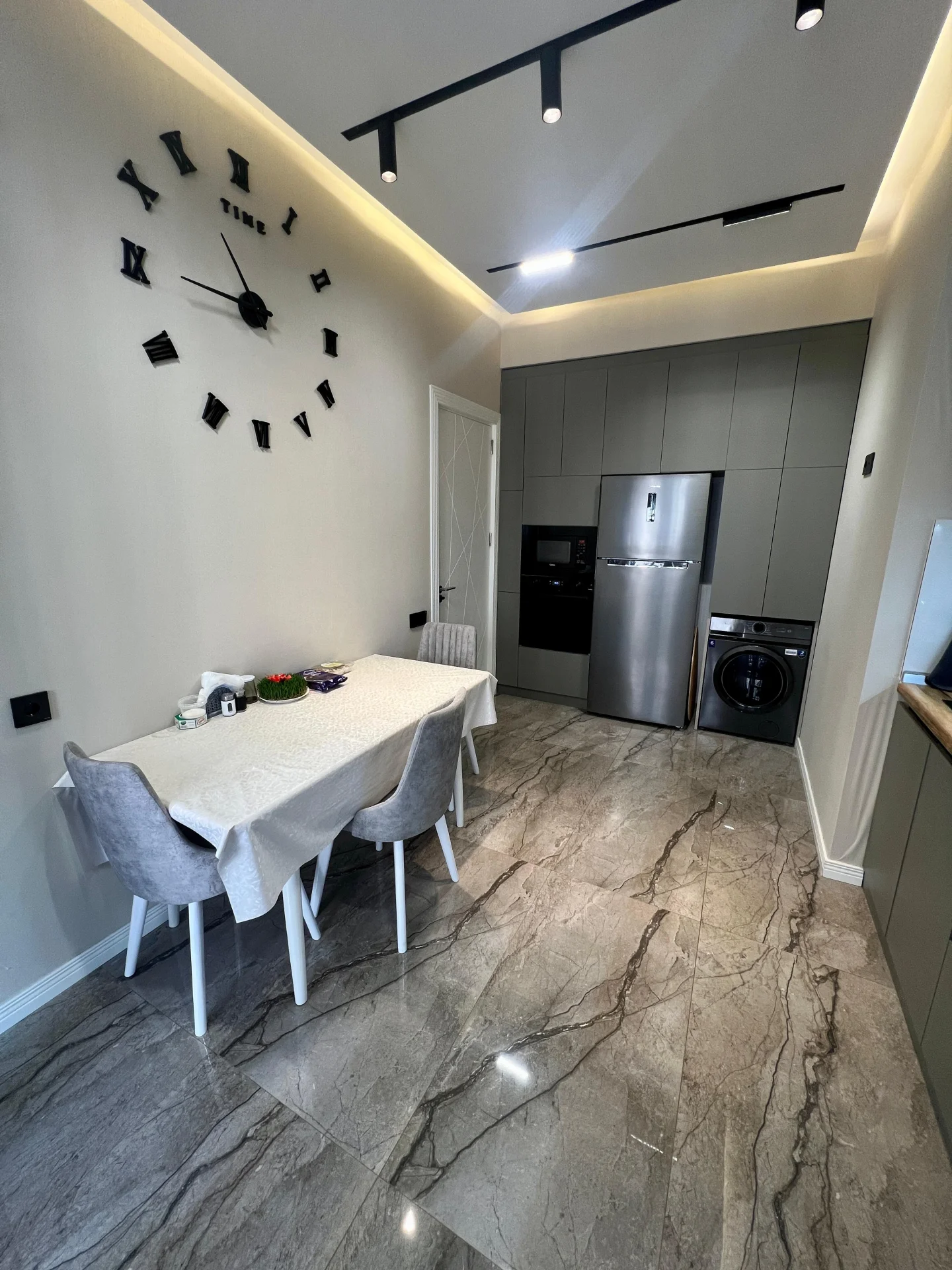 Kirayə 2 otaqlı Mənzil 80 m² Nərimanov r. Nərimanov m. – şəkil 5