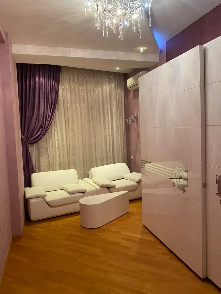 Kirayə 3 otaqlı Mənzil 120 m² Yasamal r. – şəkil 8