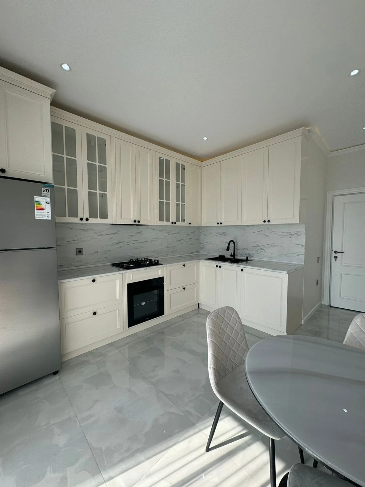 Kirayə 3 otaqlı Mənzil 145 m² Bakı – şəkil 8