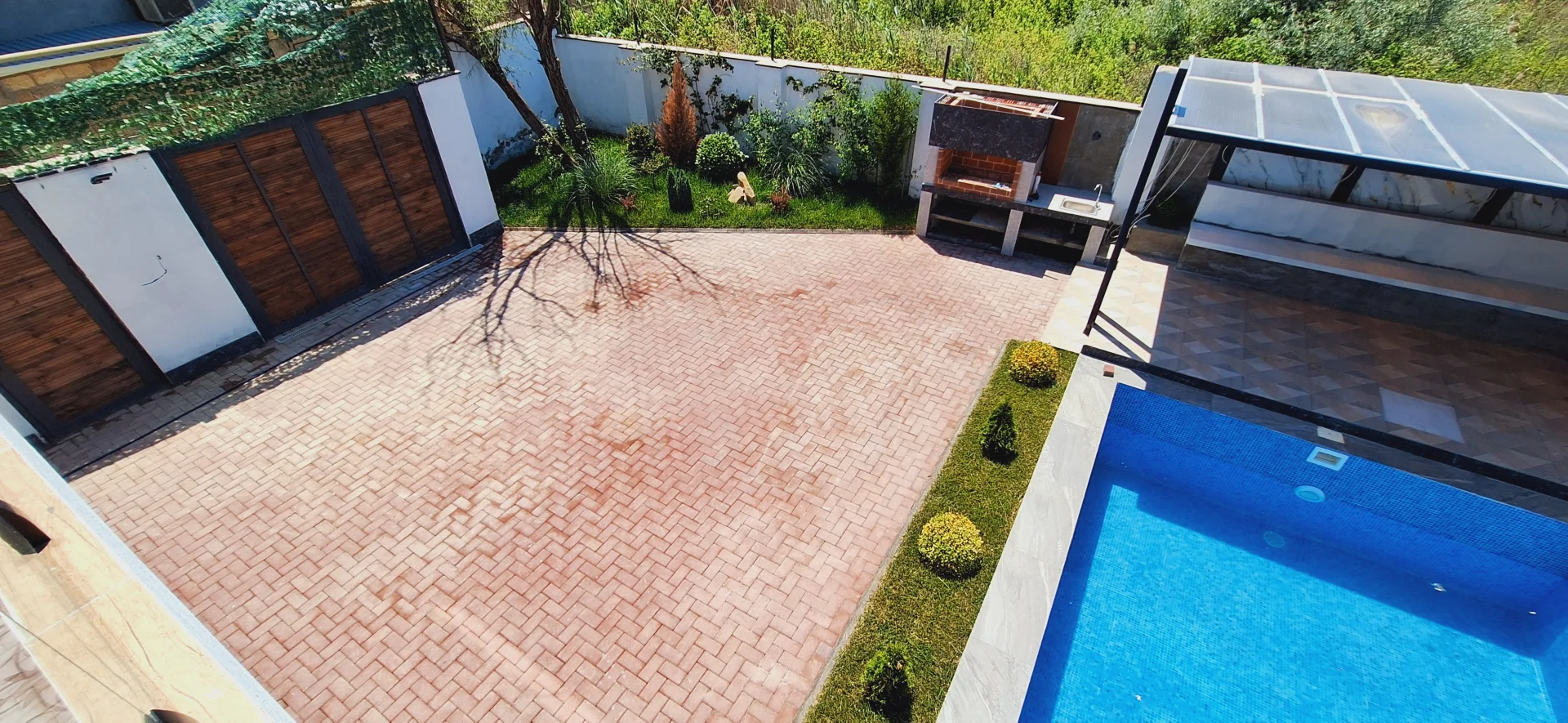 Satılır 5 otaqlı Həyət evi / Bağ evi 230 m² Abşeron r.