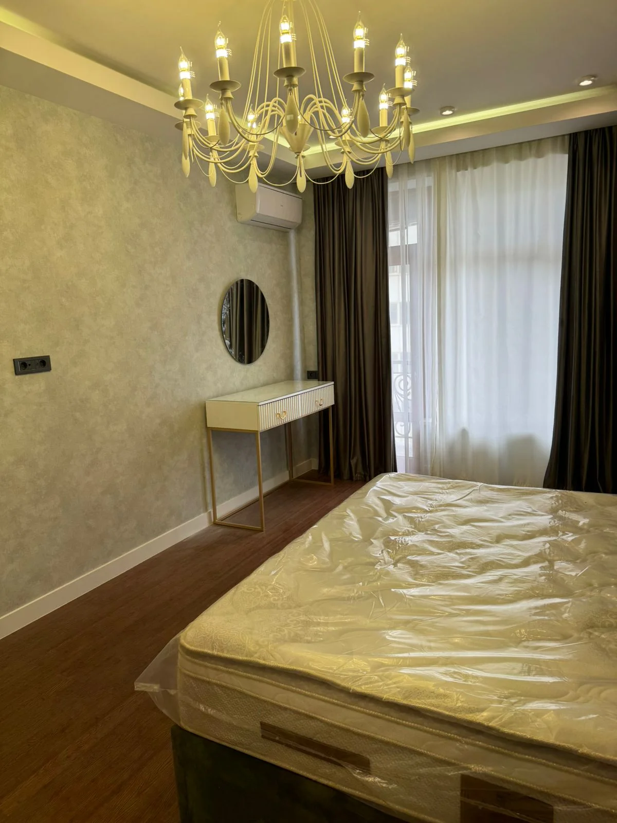 Kirayə 3 otaqlı Mənzil 180 m² Nəsimi r. – şəkil 9