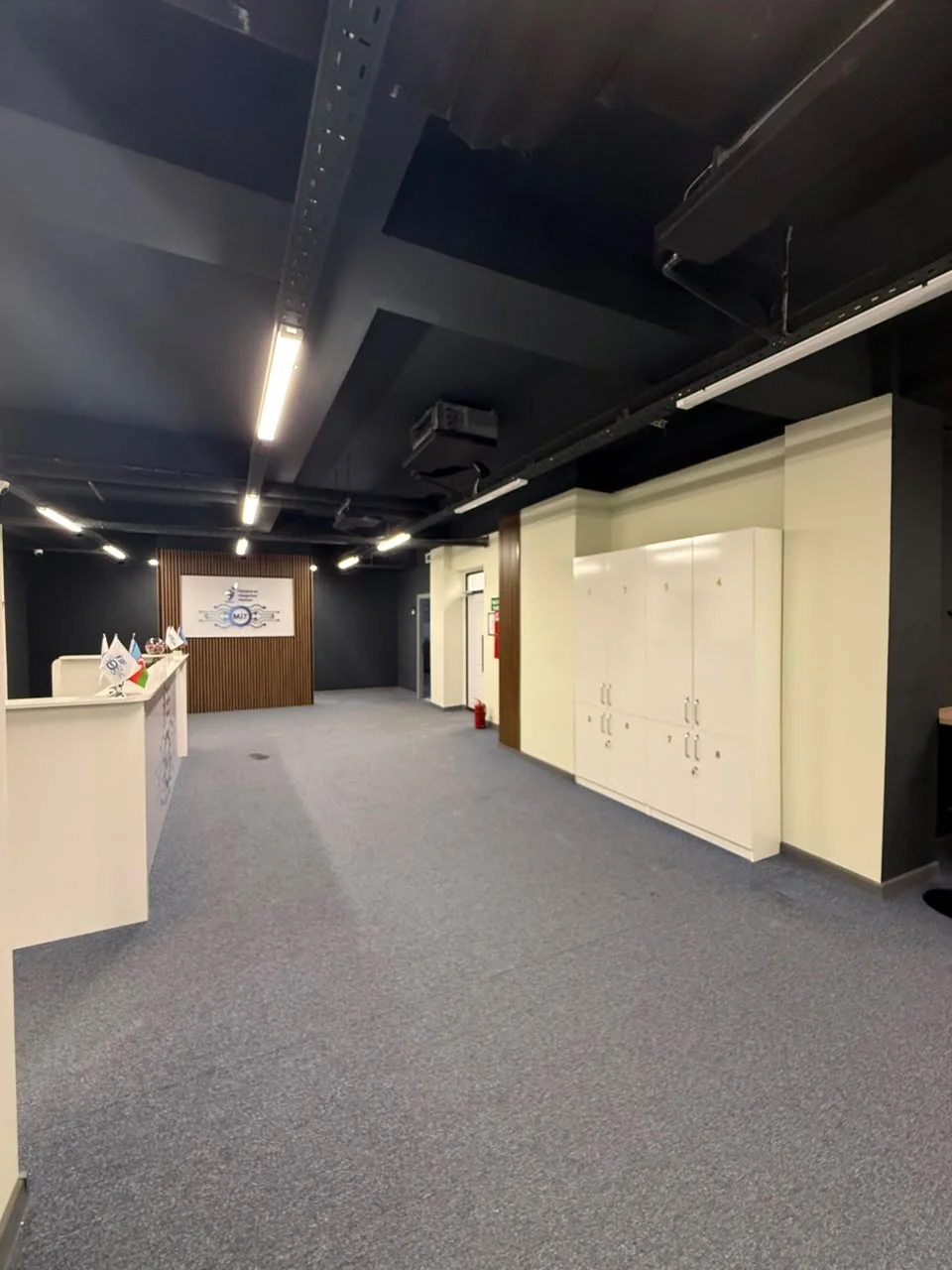 Kirayə 13 otaqlı Ofis 530 m² Nəsimi r. 28 May m. – şəkil 2
