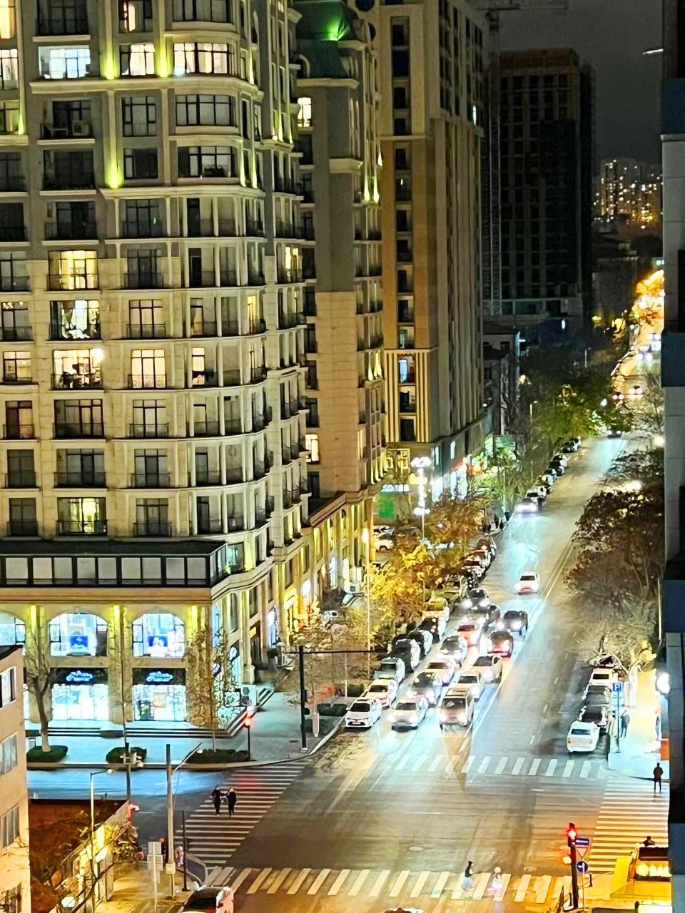 Satılır 4 otaqlı Mənzil 193 m² Nəsimi r.