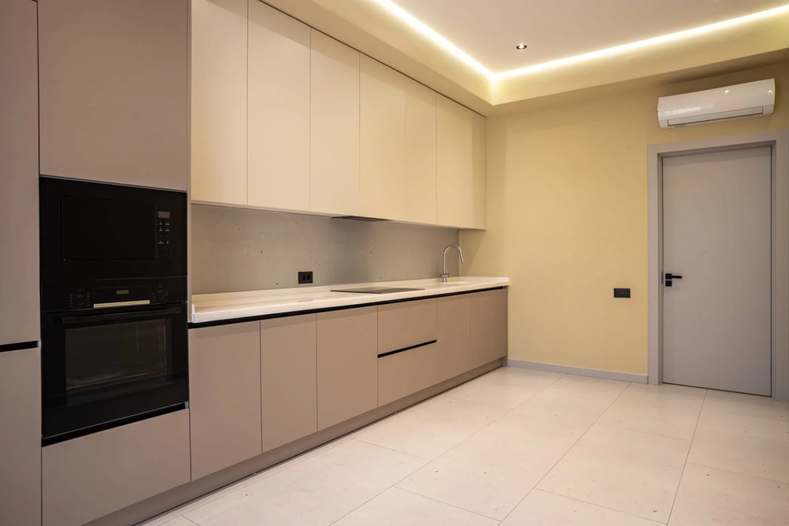 Kirayə 3 otaqlı Mənzil 160 m² Xətai r.