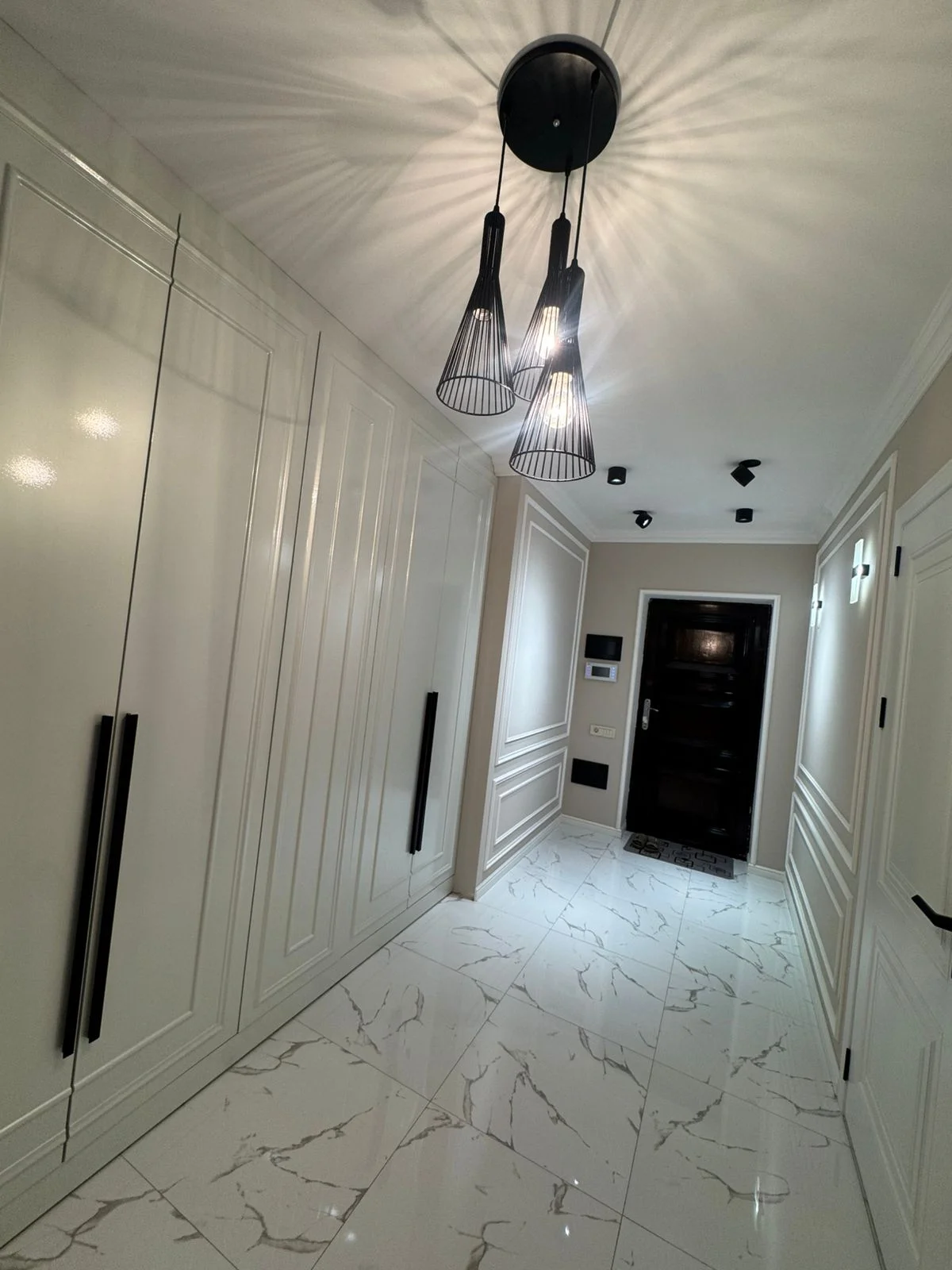 Kirayə 2 otaqlı Mənzil 80 m² Nəsimi r.
