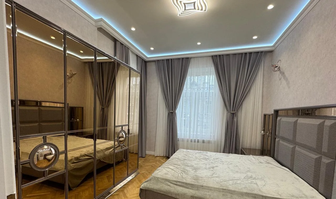 Kirayə 3 otaqlı Mənzil 90 m² Nəsimi r. 28 May m. – şəkil 8