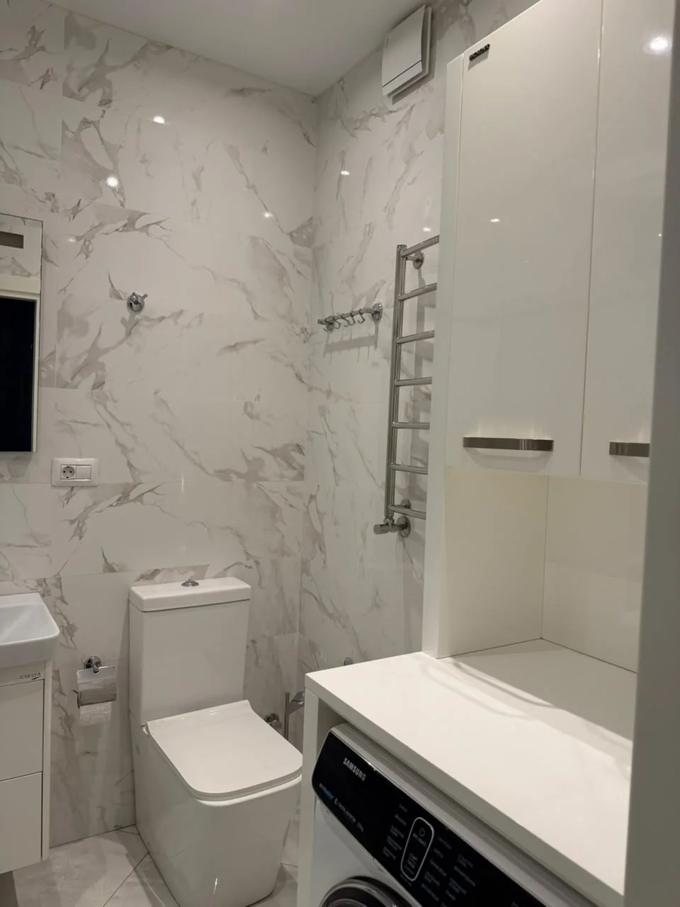 Kirayə 2 otaqlı Mənzil 103 m² Nəsimi r.