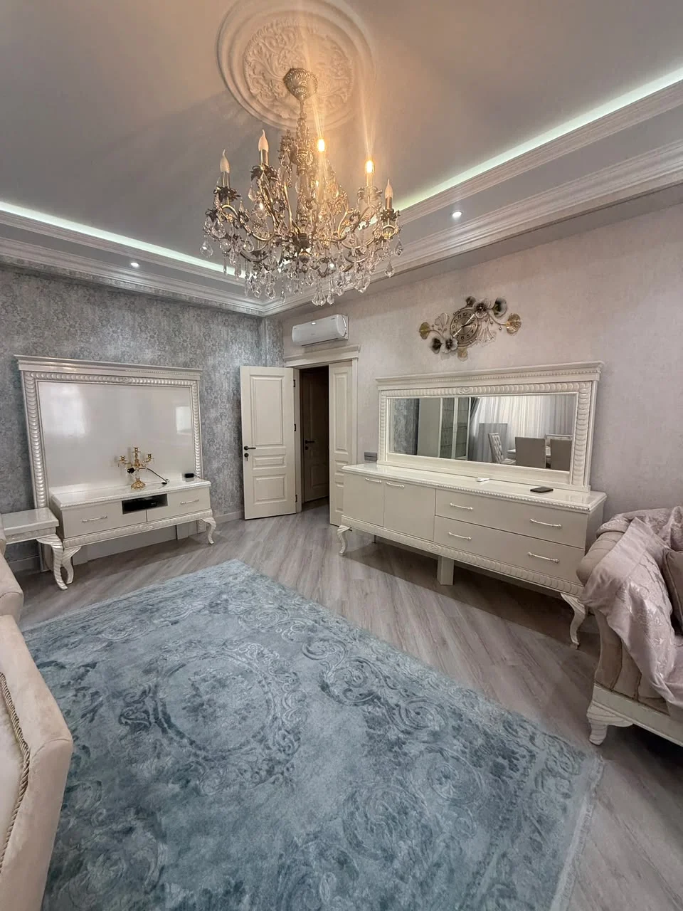 Kirayə 4 otaqlı Mənzil 180 m² Nərimanov r. – şəkil 3
