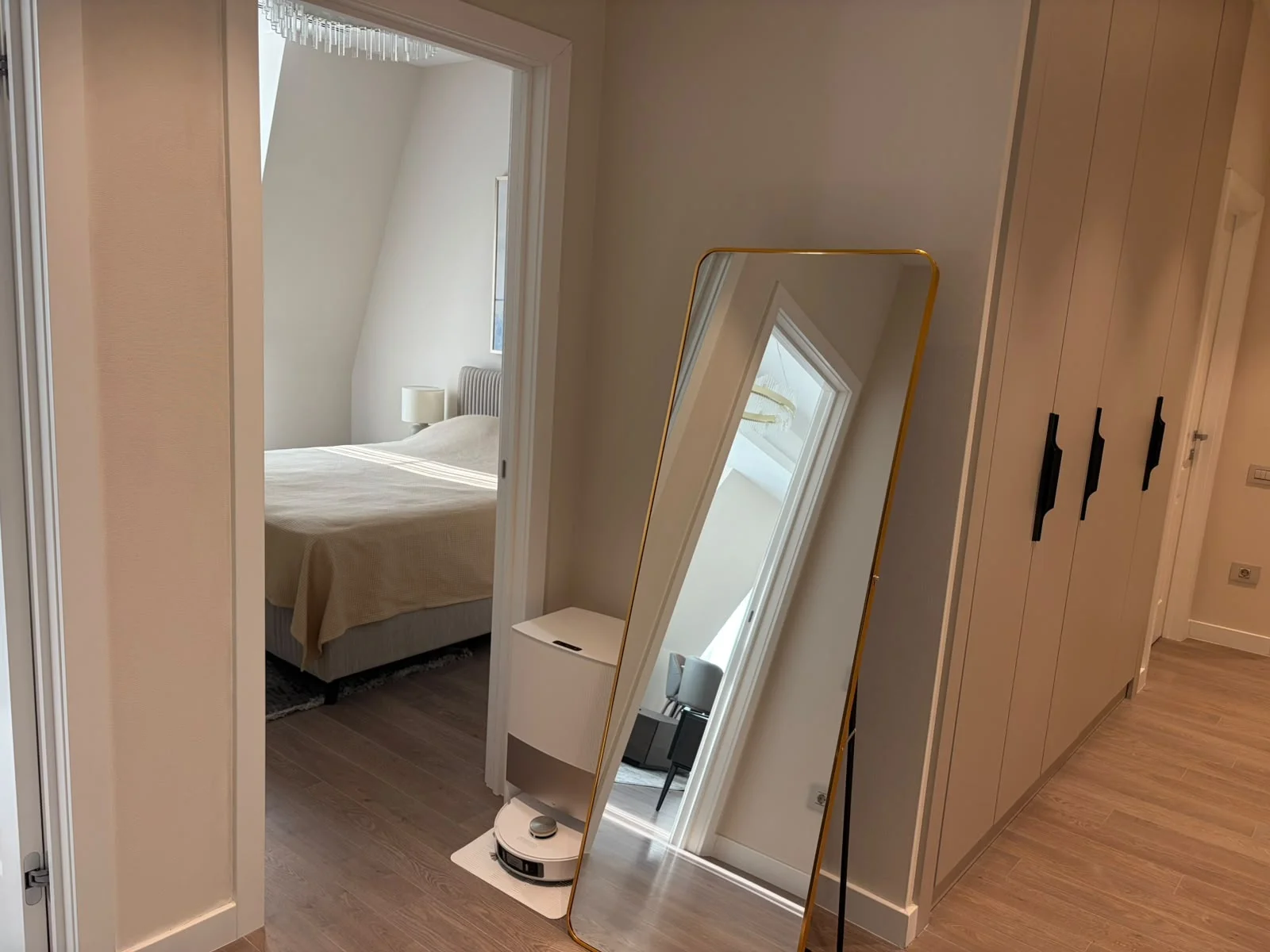 Kirayə 3 otaqlı Mənzil 110 m² Xətai r.