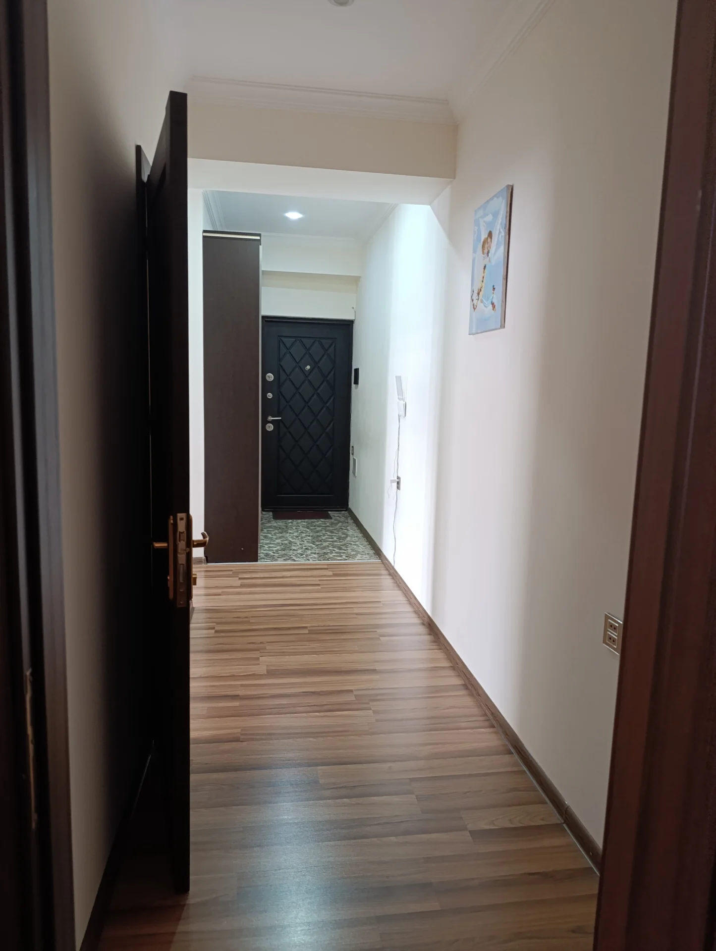 Satılır 2 otaqlı Mənzil 77 m² Abşeron r.