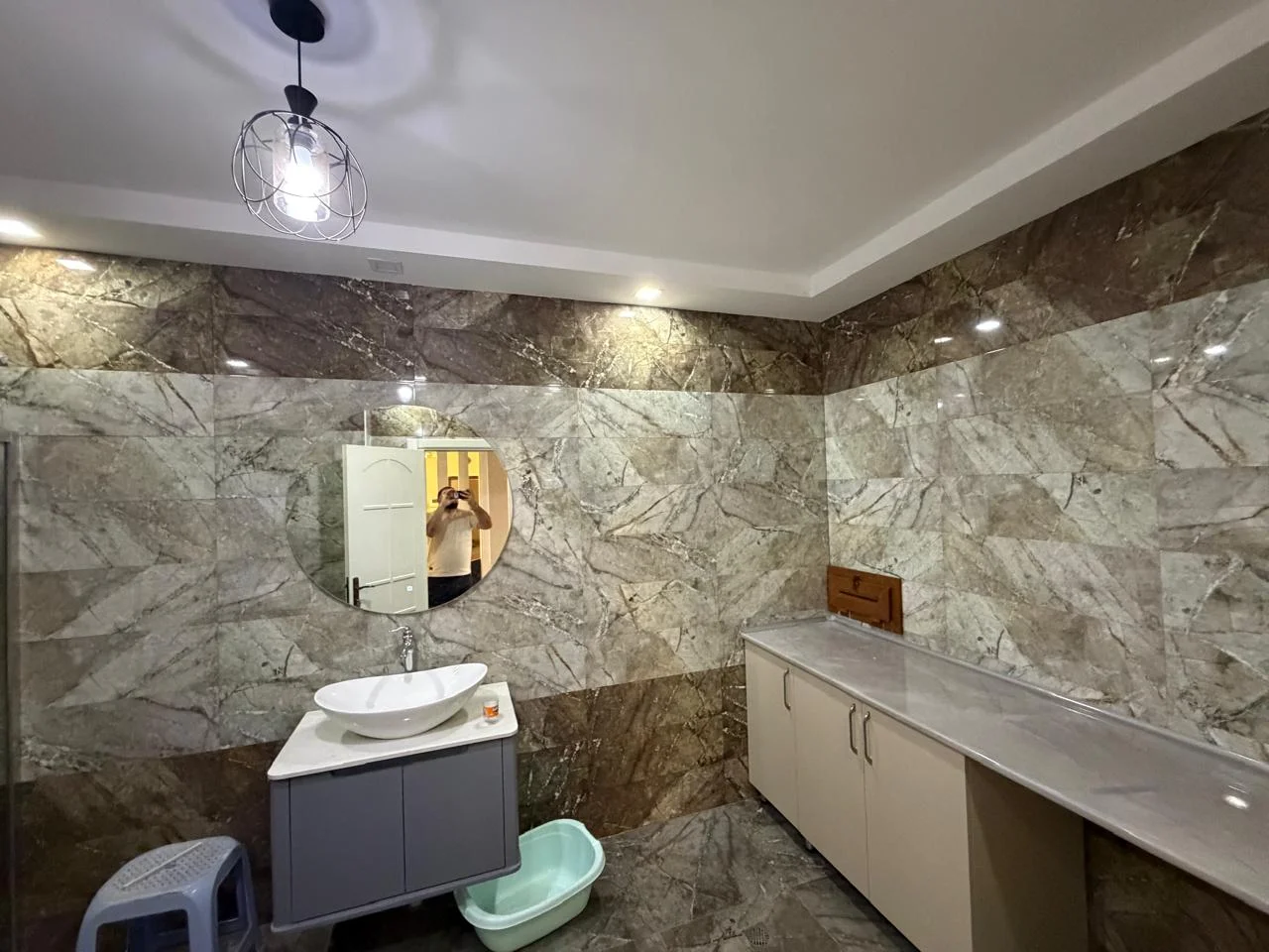 Kirayə 4 otaqlı Mənzil 240 m² Nəsimi r.