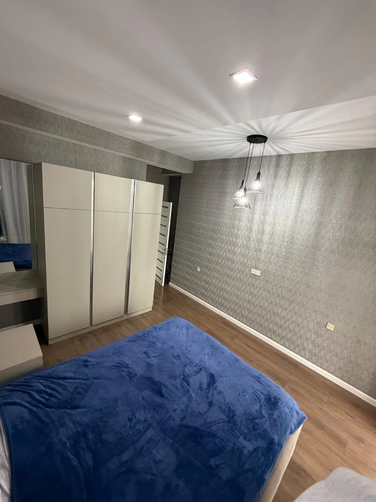 Kirayə 2 otaqlı Mənzil 65 m² Xətai r. Ağ şəhər q. – şəkil 8