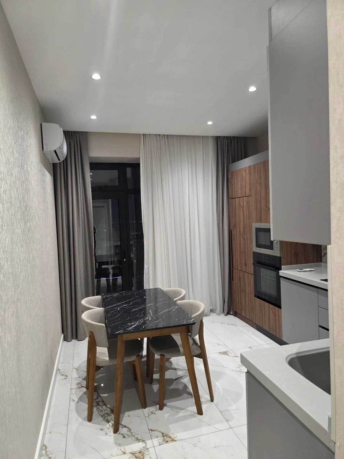 Kirayə 3 otaqlı Mənzil 146 m² Bakı – şəkil 20