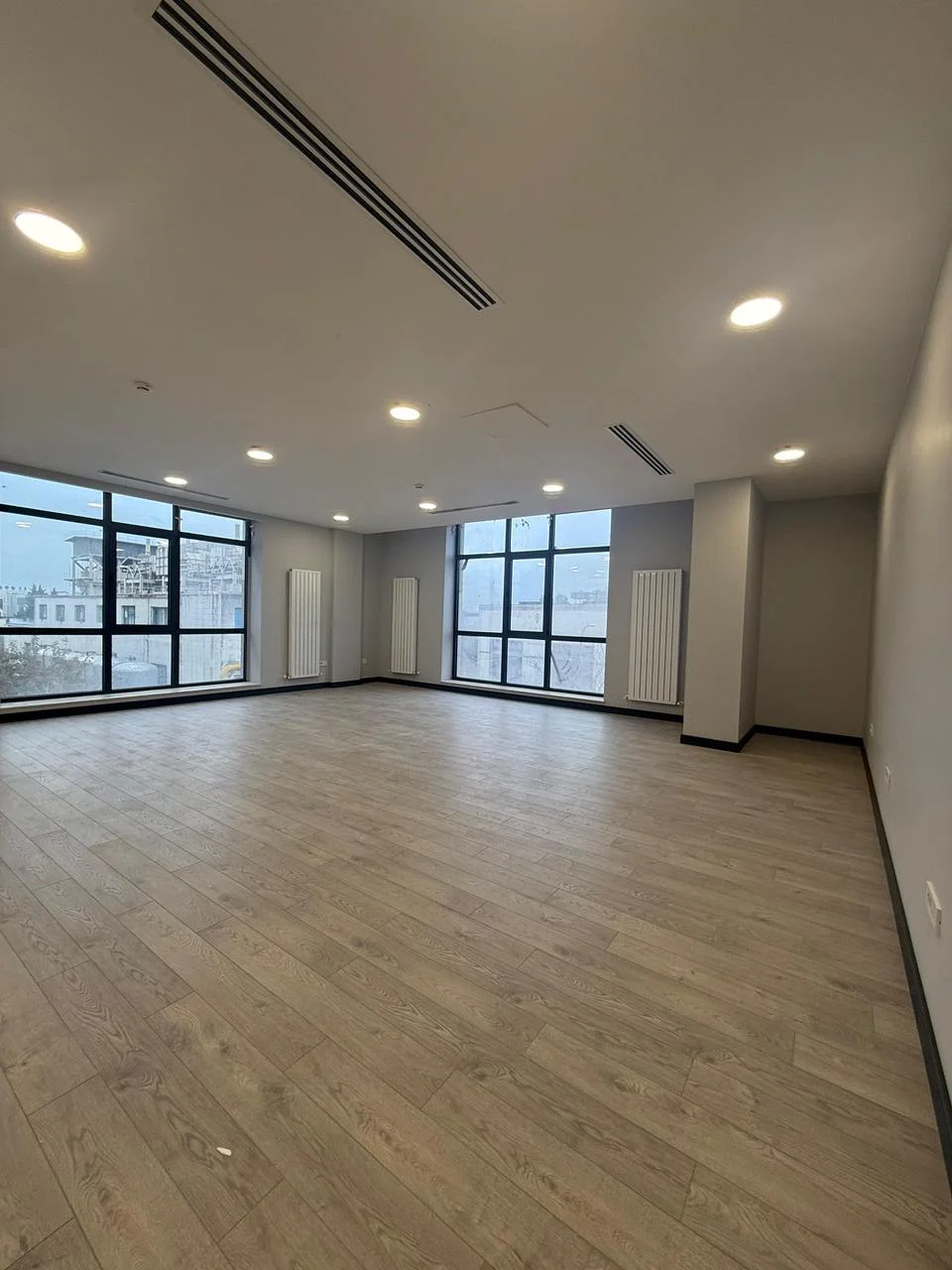 Kirayə 2 otaqlı Ofis 120 m² Yasamal r. – şəkil 13