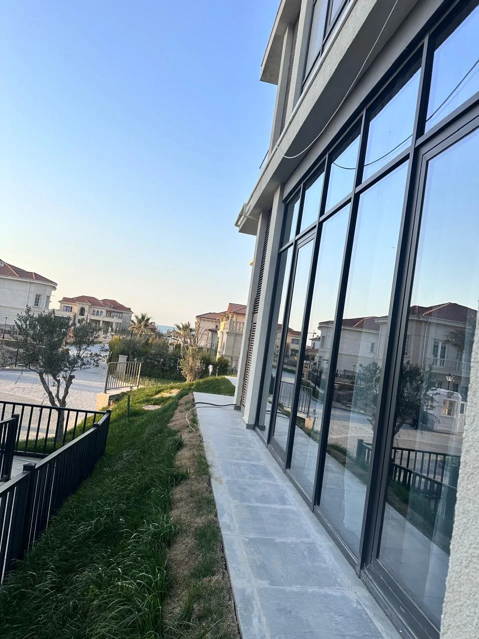 Kirayə 2 otaqlı Mənzil 85 m² Sabunçu r.