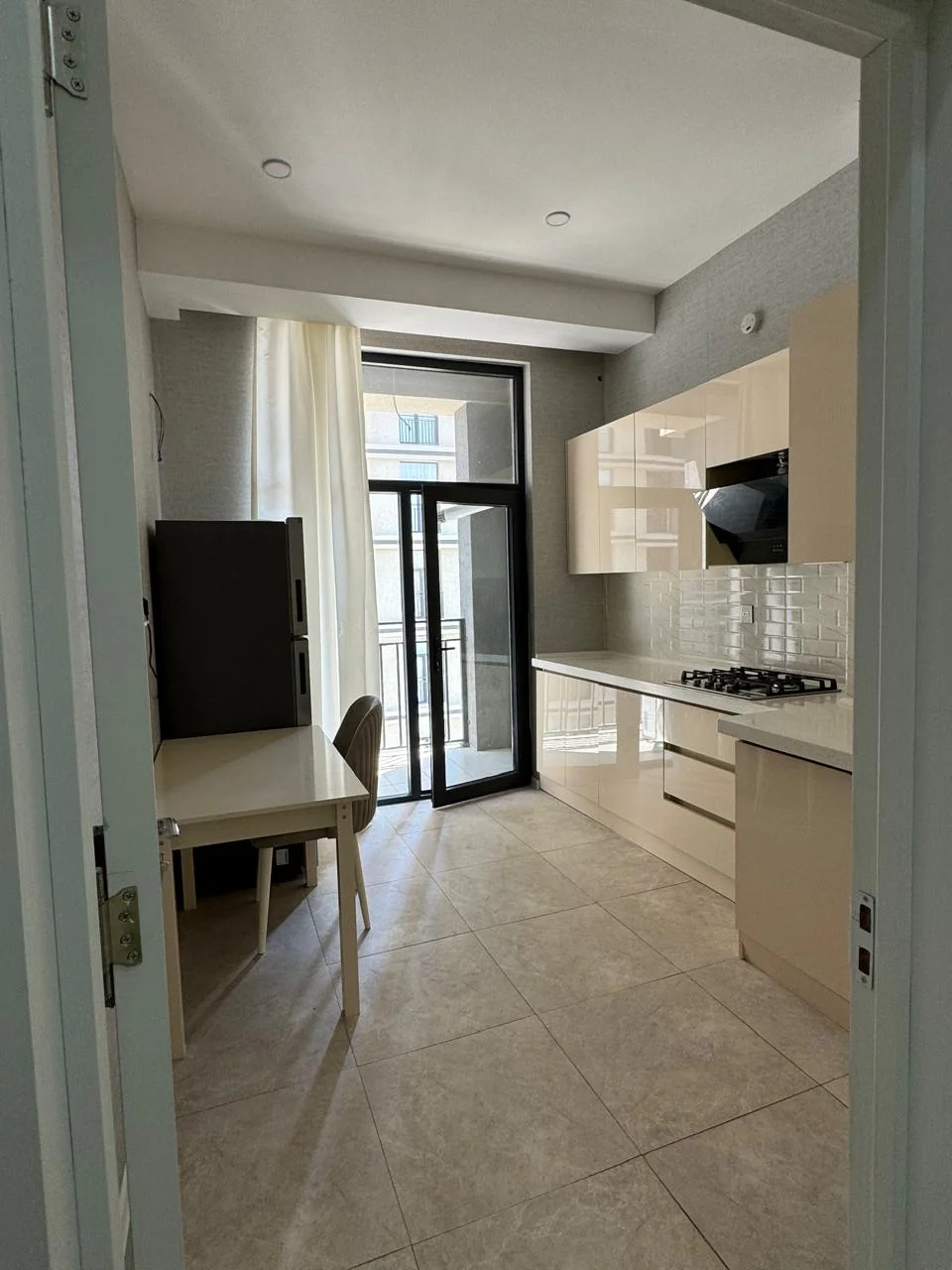 Kirayə 2 otaqlı Mənzil 70 m² Nərimanov r.
