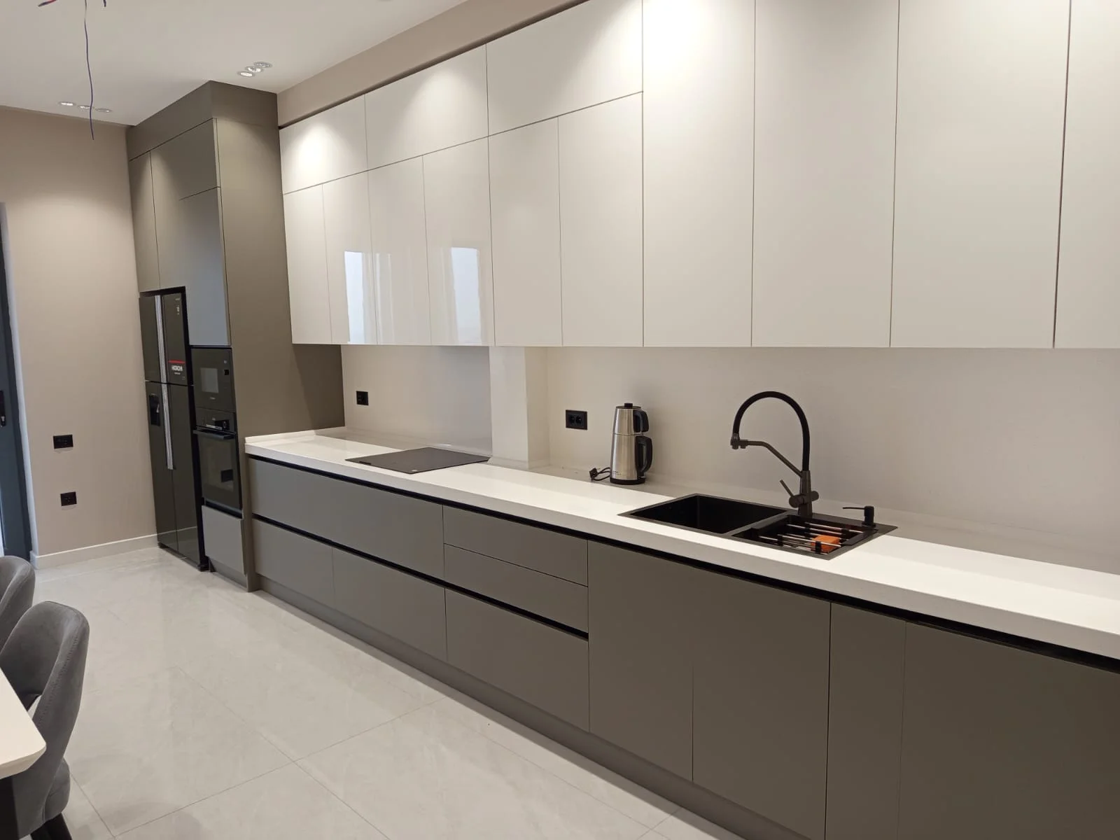 Kirayə 3 otaqlı Mənzil 130 m² Xətai r.