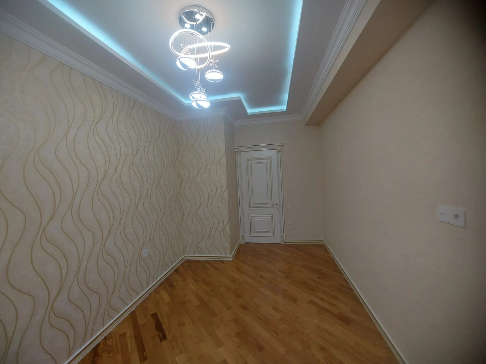 Kirayə 3 otaqlı Mənzil 103 m² Yasamal r. İnşaatçılar m. – şəkil 7