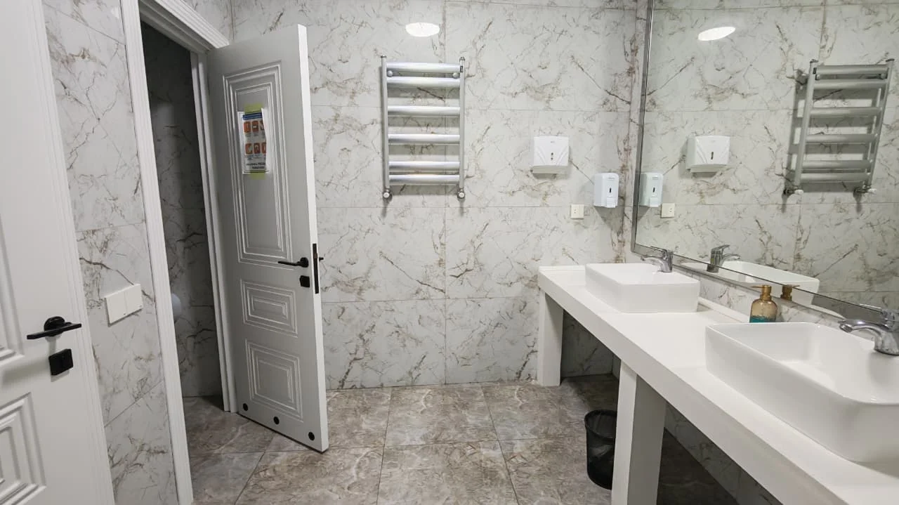 Аренда 17-комнатная Офис 560 m² Nəsimi р-н 28 May м. – şəkil 15