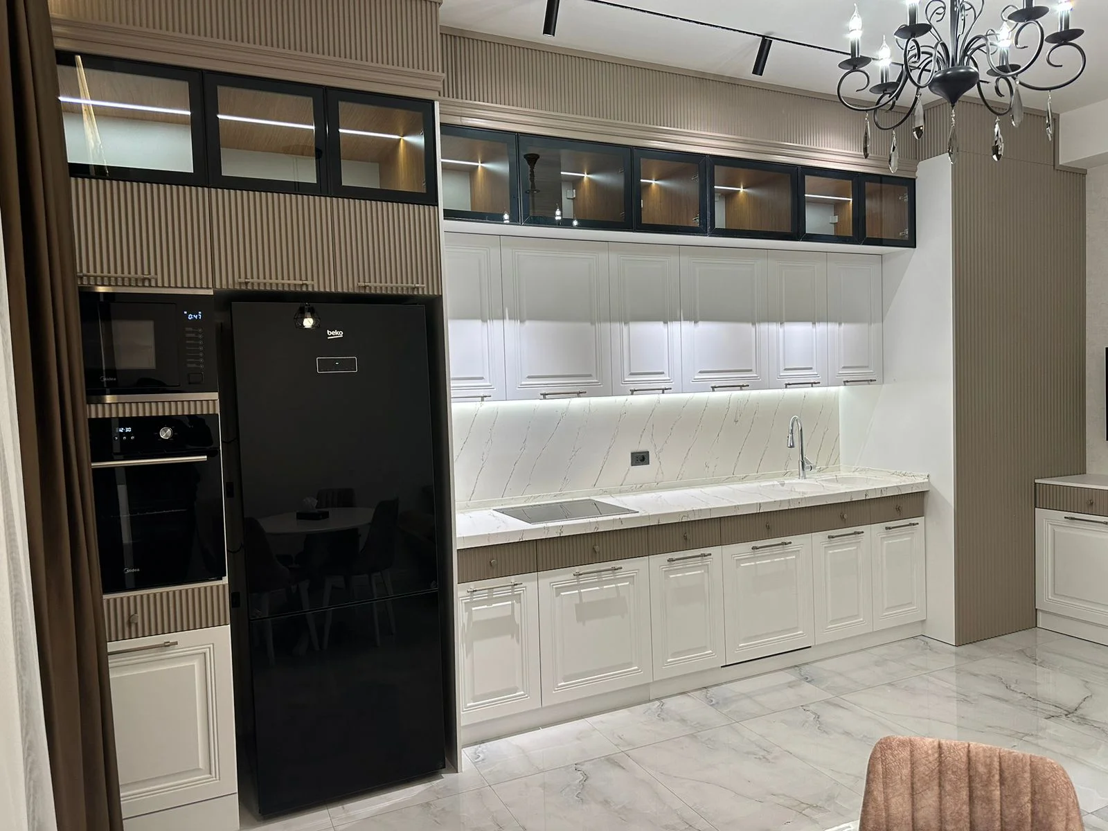Kirayə 3 otaqlı Mənzil 120 m² Xətai r.